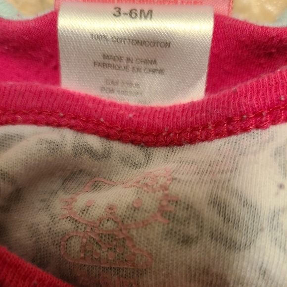 Two Hello Kitty footed long sleeved sleepers - Picture 3 of 3